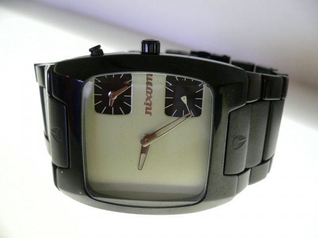 NIXON 新作入荷！ | SQUAL