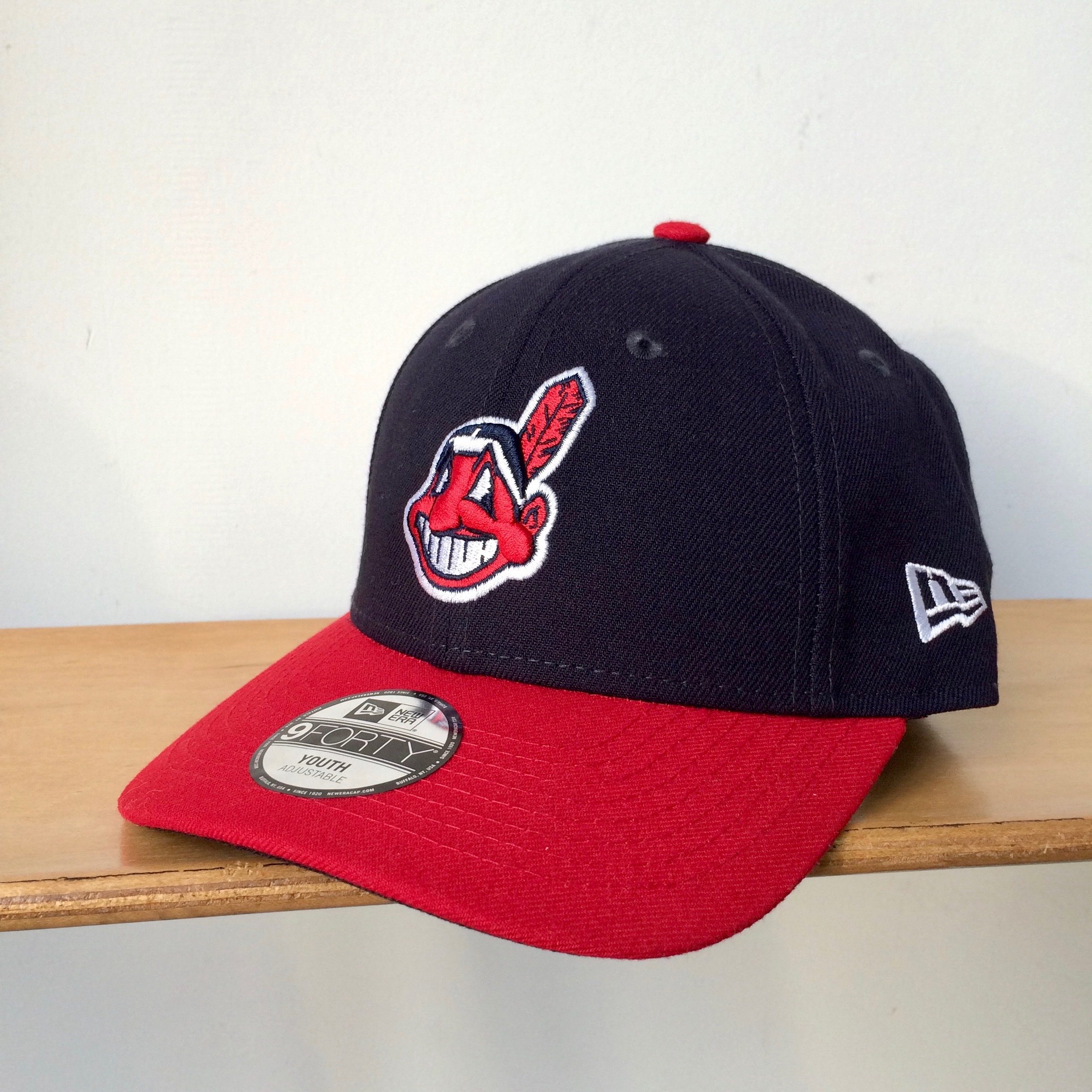 Vintage Cleveland Indians New Era Baseball Cap Hat 6 3/4 Diamond Collection  USA